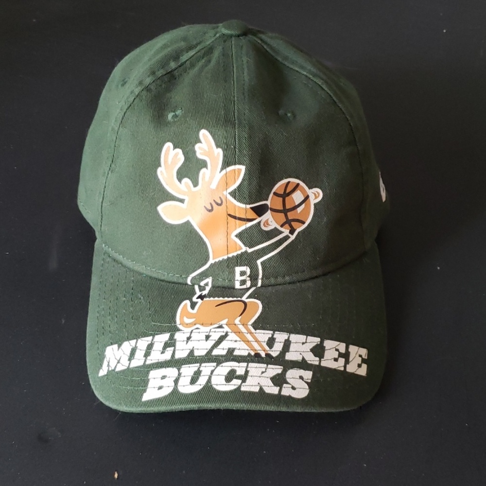 Milwaukee Bucks hat with old school bango
